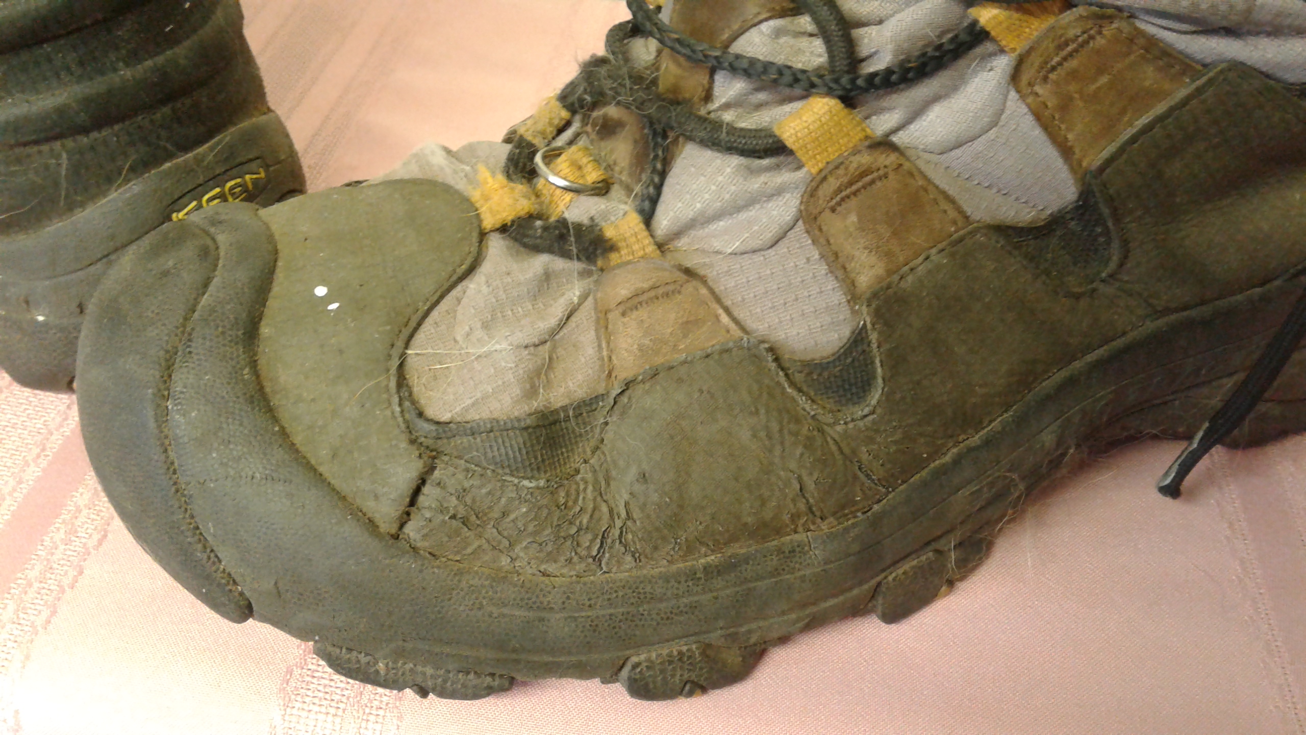 keen gore tex shoes