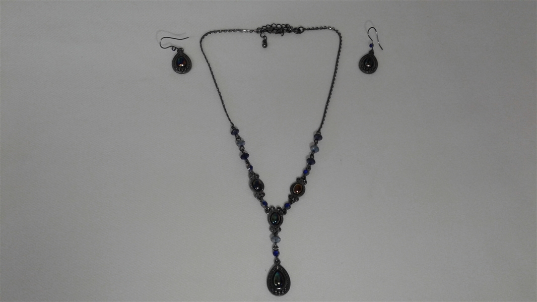 JEWELRY LOT- GOLD, SILVER, FASHION