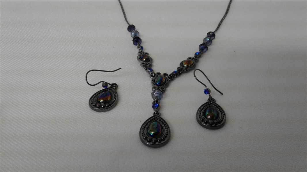 JEWELRY LOT- GOLD, SILVER, FASHION