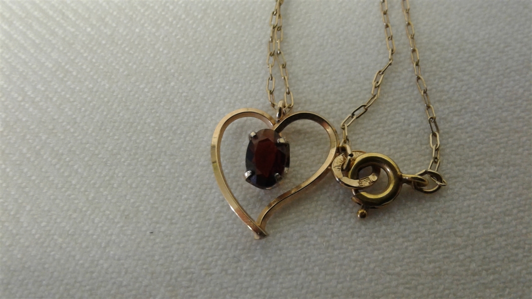 GOLD AND GARNET JEWELRY