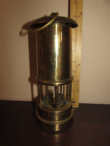 AUTHENTIC SAILING WEAR SAFETY LAMP