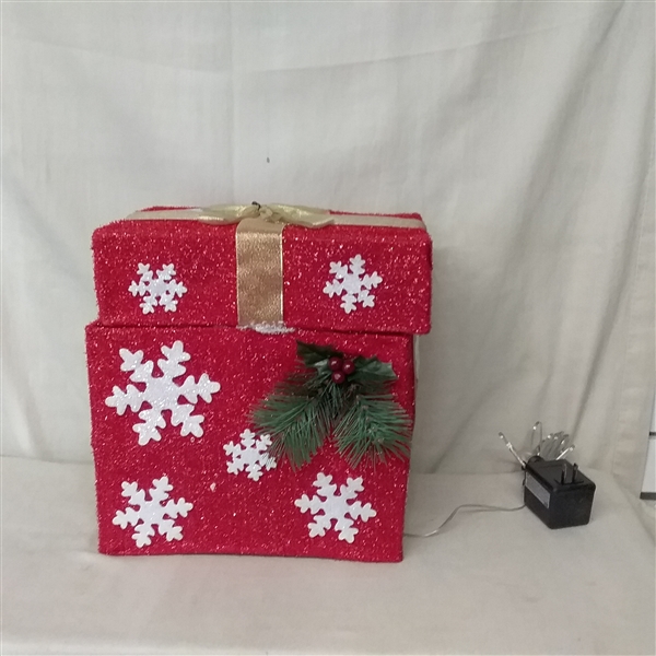 ANIMATED SANTA GIFT BOX OUTDOOR DECORATION