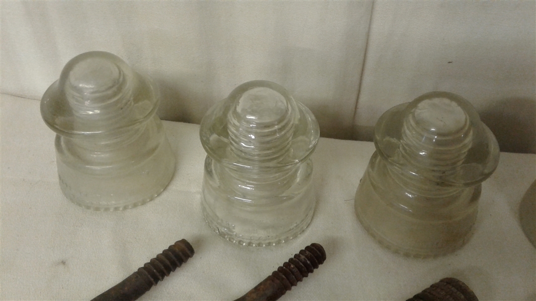 LOT OF VINTAGE INSULATORS
