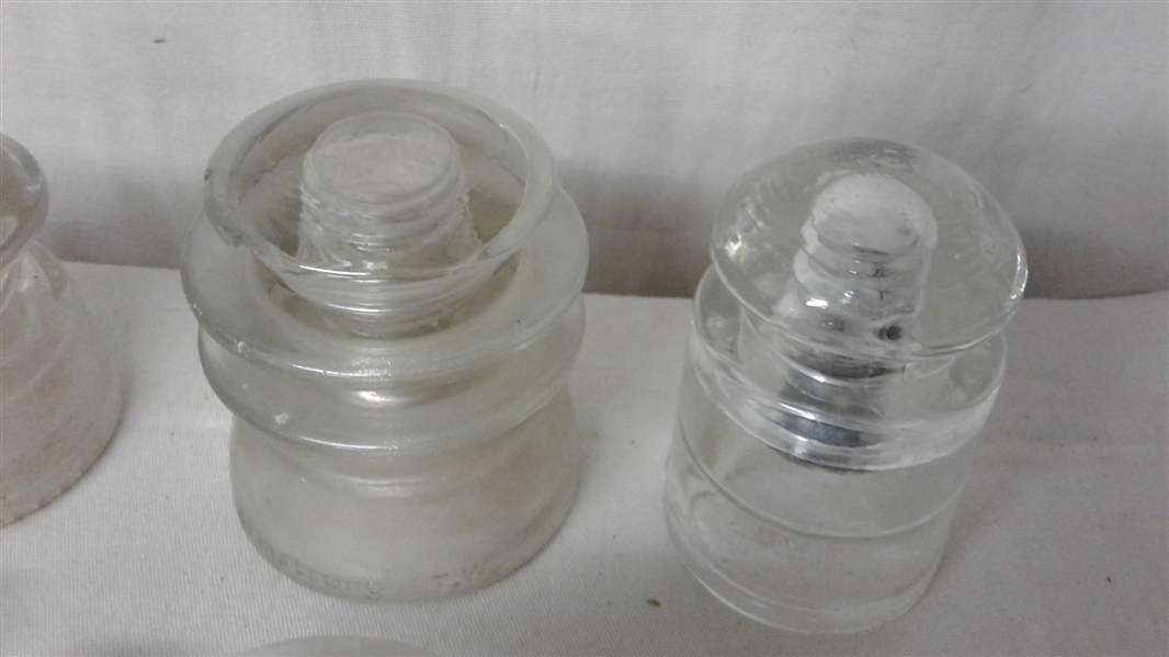 LOT OF VINTAGE INSULATORS