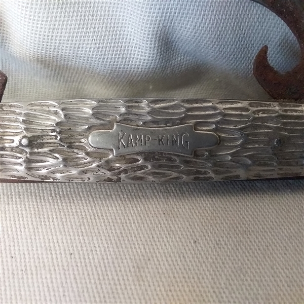 VINTAGE KABAR AND KAMP KING POCKET KNIVES