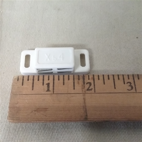 MAGNETIC CLOSURES