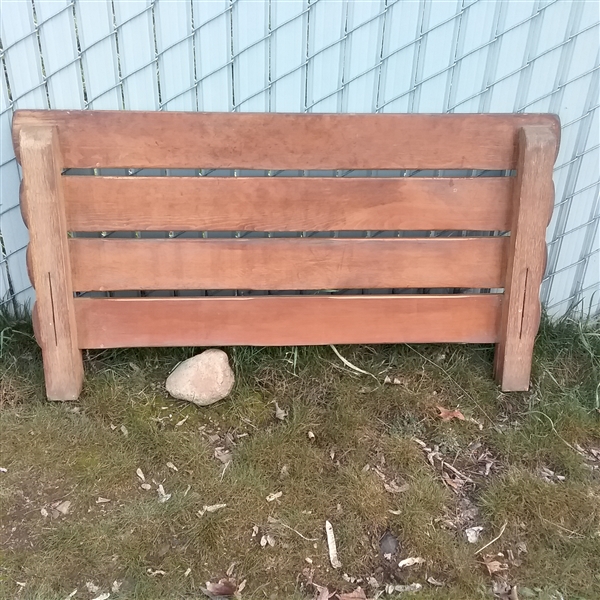 Twin Wood Bed Frame with Head and Foot board