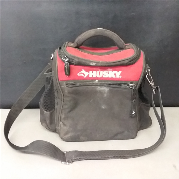 Husky 9 in. Lunch Box Bag