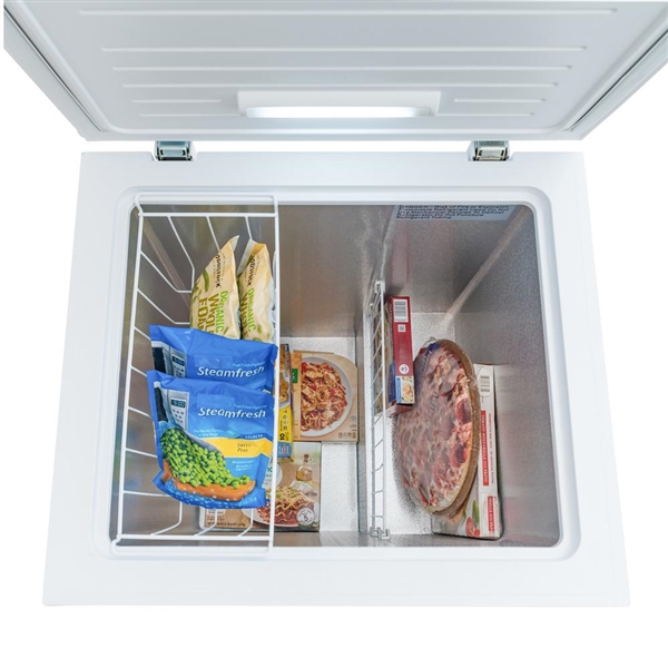 Magic Chef 5.0 cu. ft. Chest Freezer in White