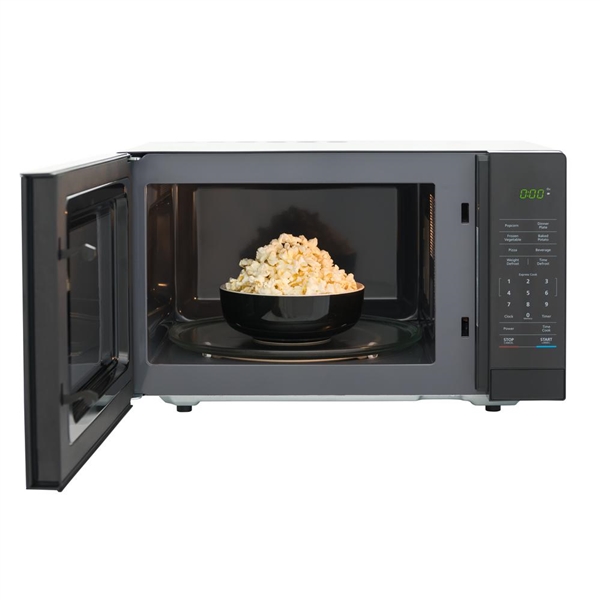 Magic Chef 1.1 cu. ft. Countertop Microwave in Black