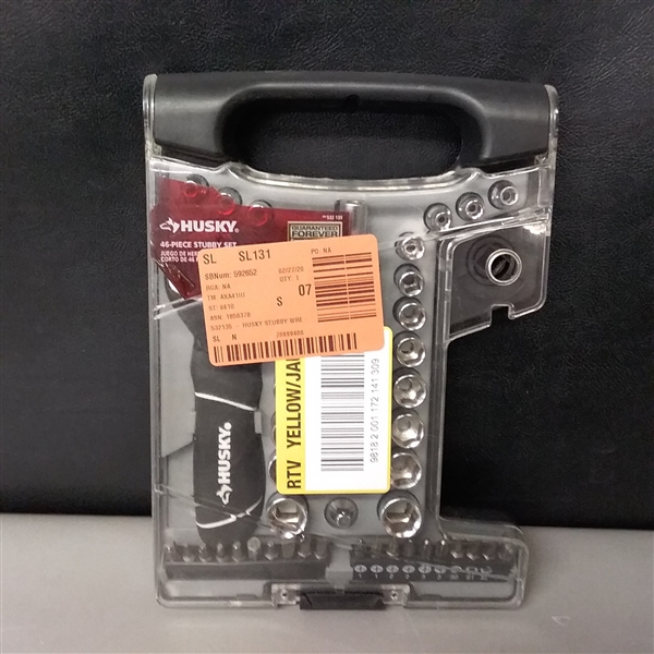 Husky 1/4 in. and 3/8 in. Stubby Ratchet and Socket Set (46-Piece)