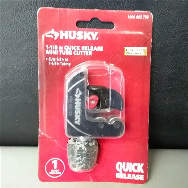 Husky 1-1/8 in. Quick-Release Mini Tube Cutter