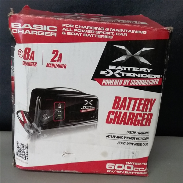 Schumacher Battery Extender 6-Volt or 12-Volt, 8 Amp Battery Charger/Maintainer