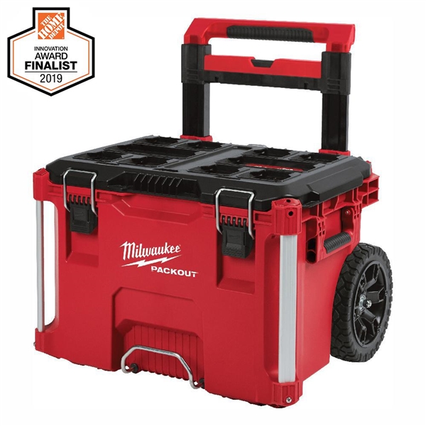 Milwaukee PACKOUT 22 in. Rolling Tool Box