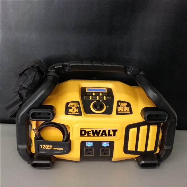 DEWALT 2800 Peak Amp Jump Starter 1000-Watt Power Inverter with Digital Compressor