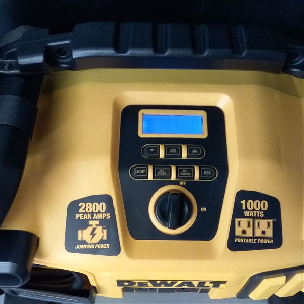 DEWALT 2800 Peak Amp Jump Starter 1000-Watt Power Inverter with Digital Compressor