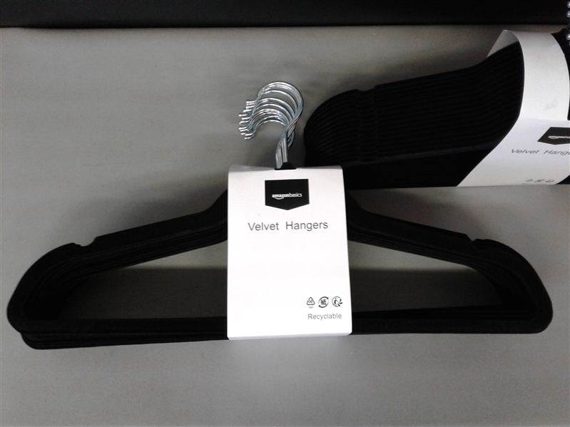 Velvet Hangers Pack of 30