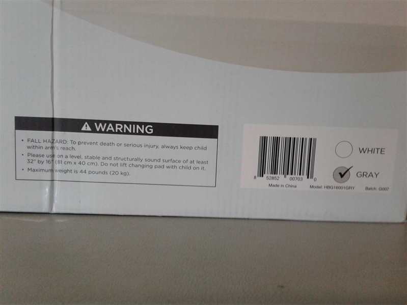 Hatch Baby Grow Smart Changing Pad and Scale
