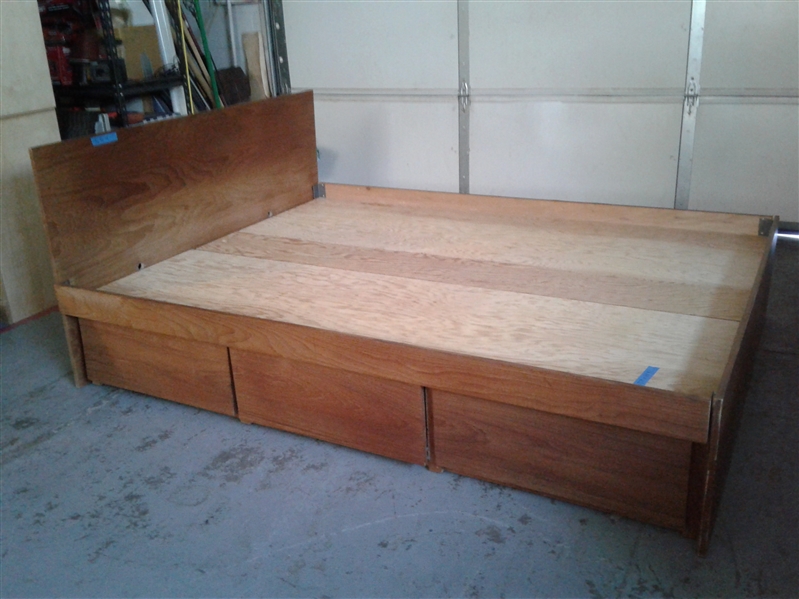 Teak Platform Bed Frame w/Drawers- Full Size