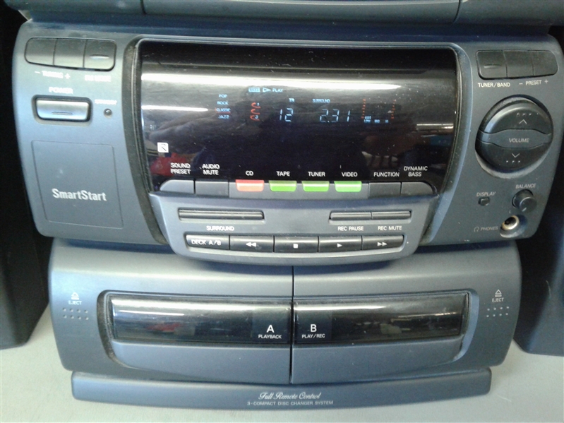 Fisher Full Remote Control 3 Disc CD Player Radio w/CDs