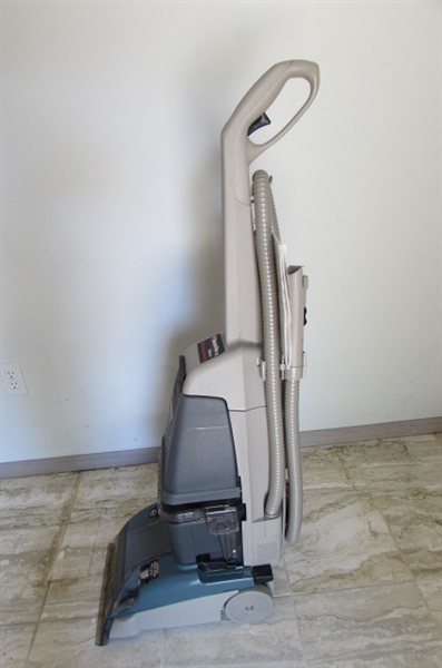 HOOVER STEAMVAC DELUXE