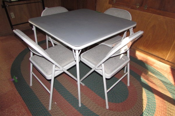 CARD TABLE & 4 FOLDING CHAIRS
