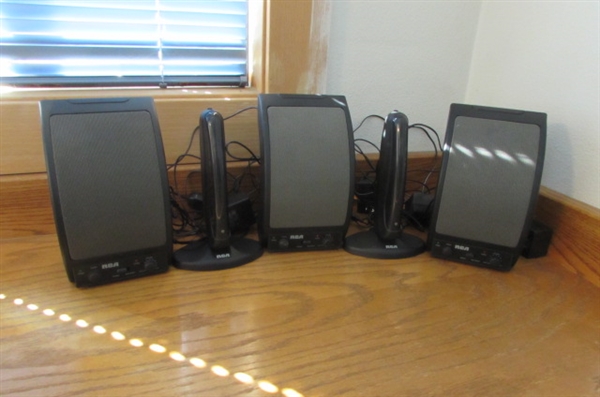 3 RCA WIRELESS SPEAKERS & 2 TRANSMITTERS