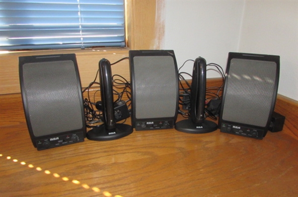 3 RCA WIRELESS SPEAKERS & 2 TRANSMITTERS