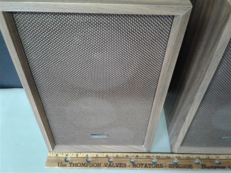 Pair of Onkyo Speakers