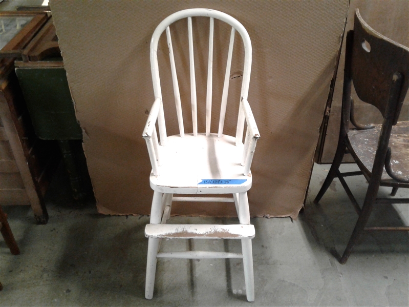 Vintage White High Chair