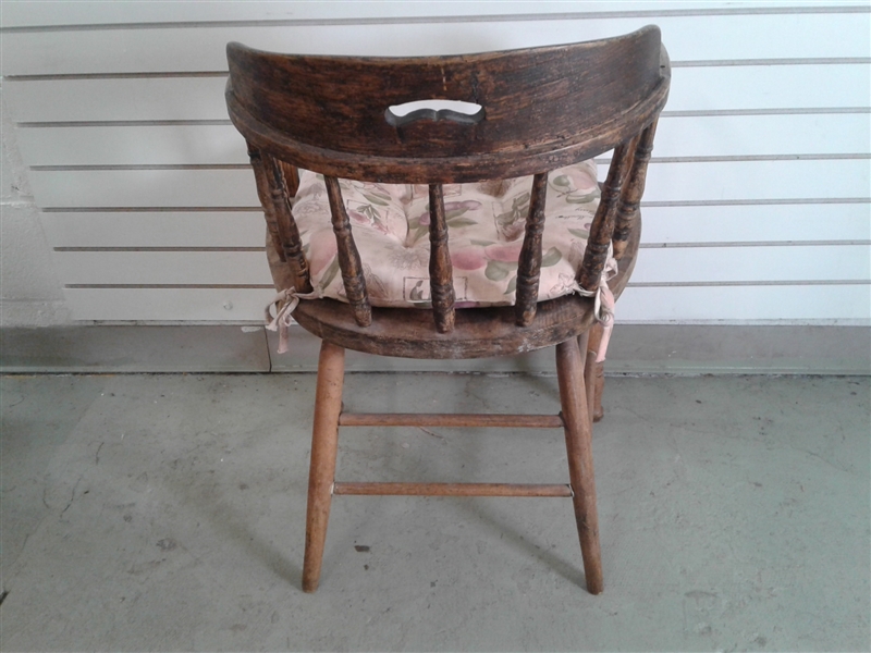 Vintage Oak Saloon Chair W/Cushion