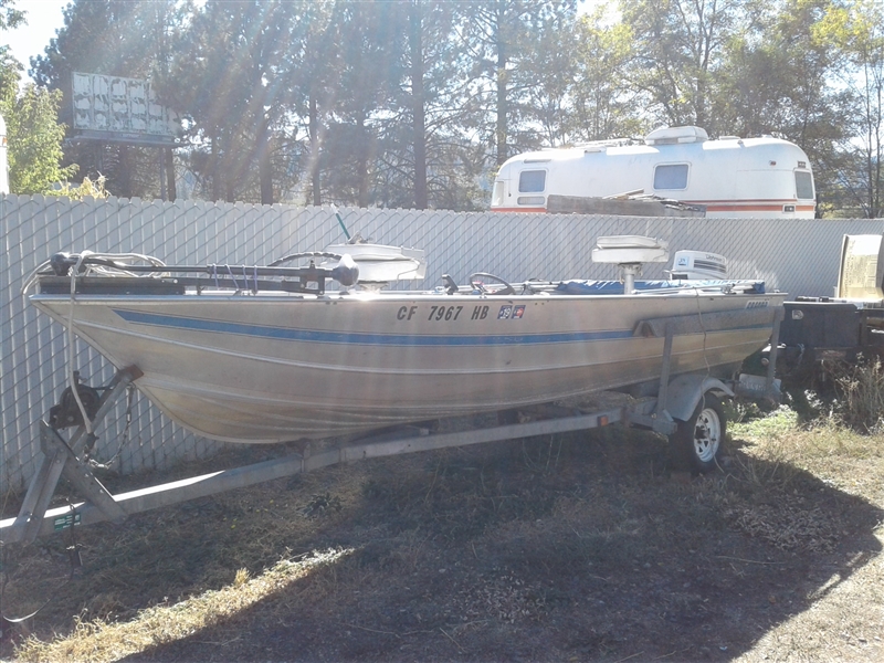 Gregor 18' Aluminum Boat W/Trailer