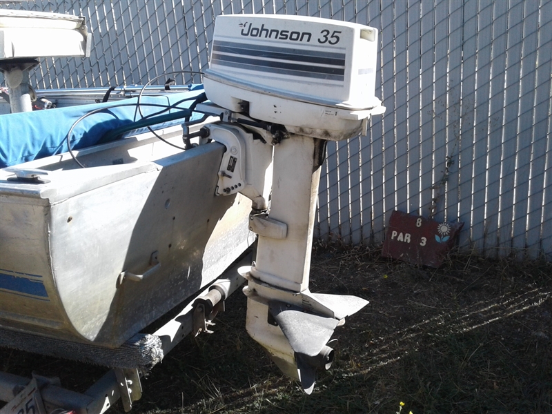 Gregor 18' Aluminum Boat W/Trailer