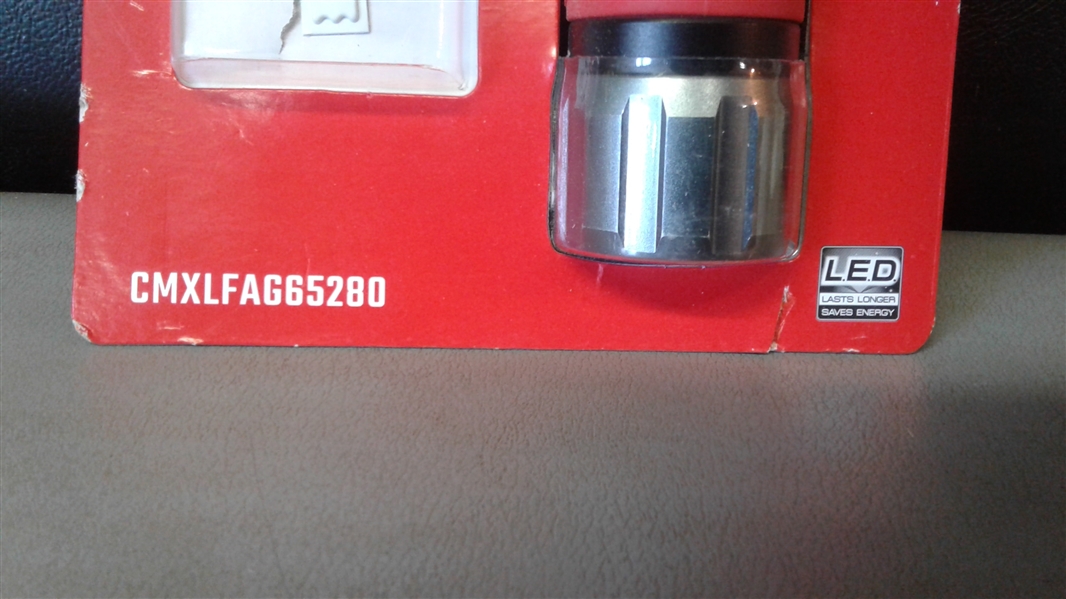 CRAFTSMAN LED Flashlight 700-Lumen LED Spotlight Flashlight 