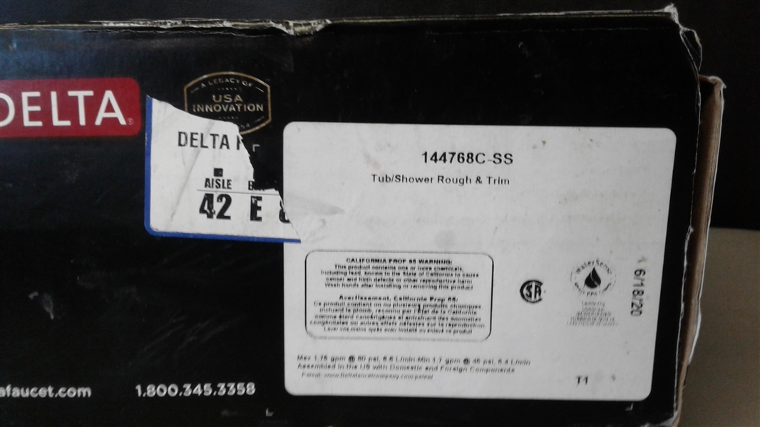 Delta Flynn Tub & Shower Kit with Valve