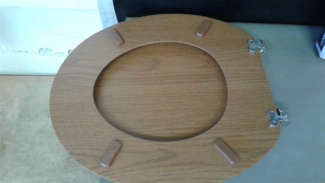 AquaSource Oak Wood Toilet Seat ROUND