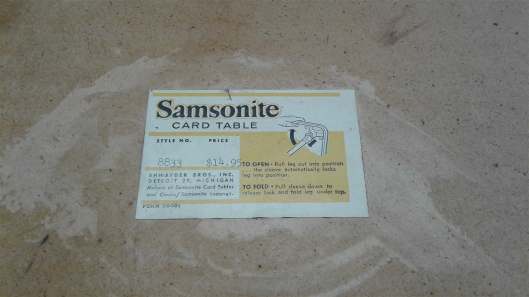 Vintage Samsonite Card Table w/4 Chairs