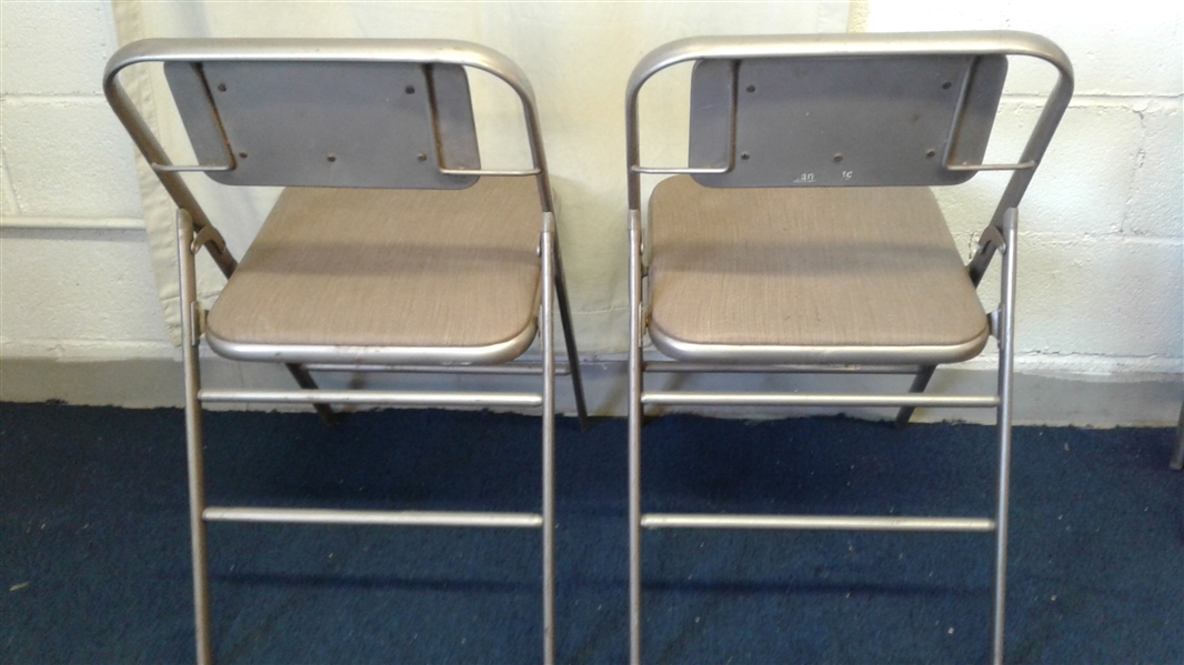 Vintage Samsonite Card Table w/4 Chairs