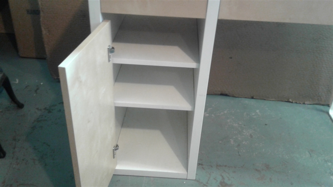 Simple Desk