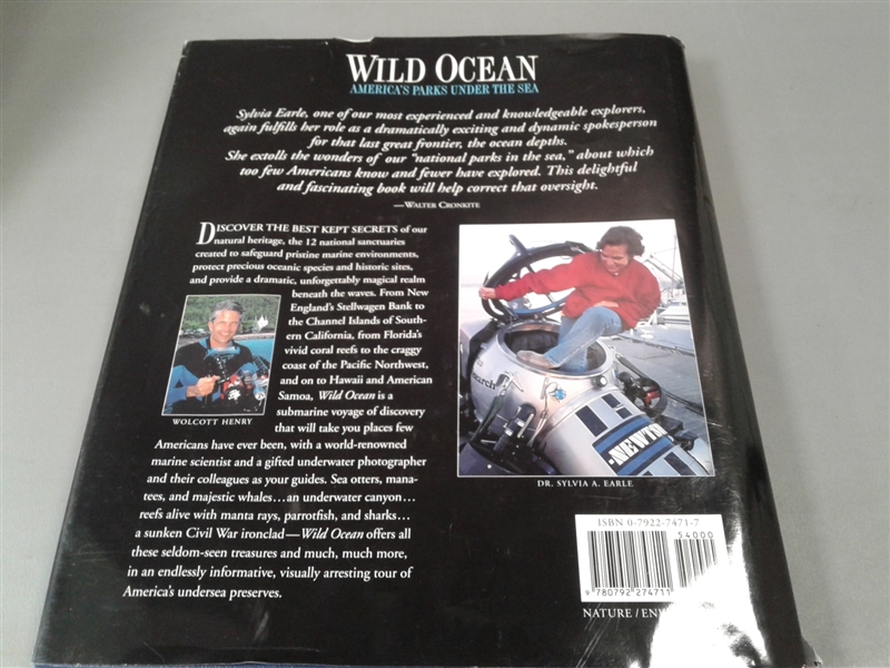 Ocean/Diving Books