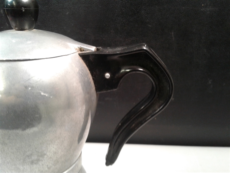 La Signora Caffettiera Coffee Pot