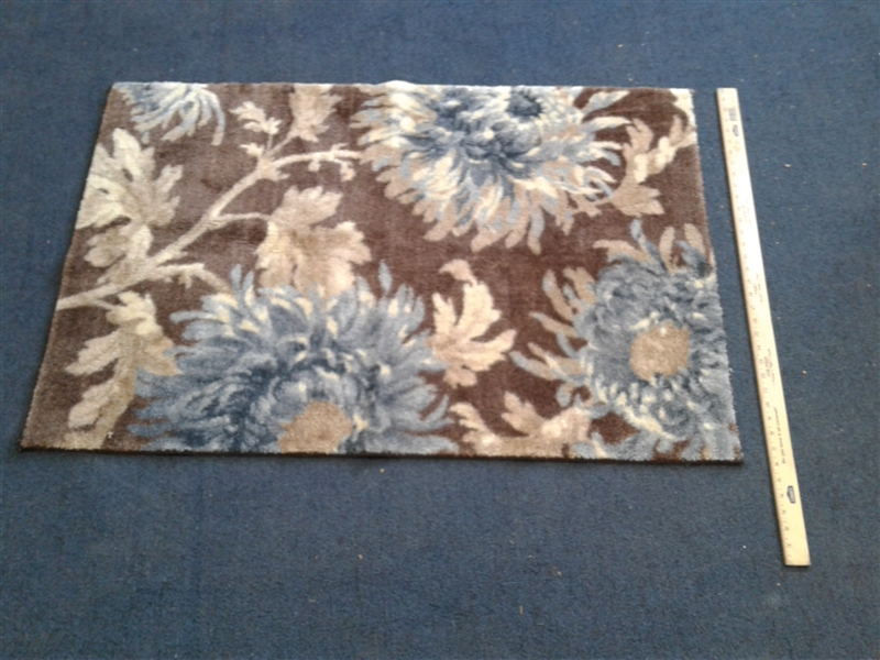 Floral Area Rug 30x45