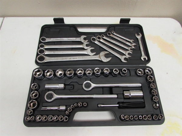 WRENCHES & SOCKET SET