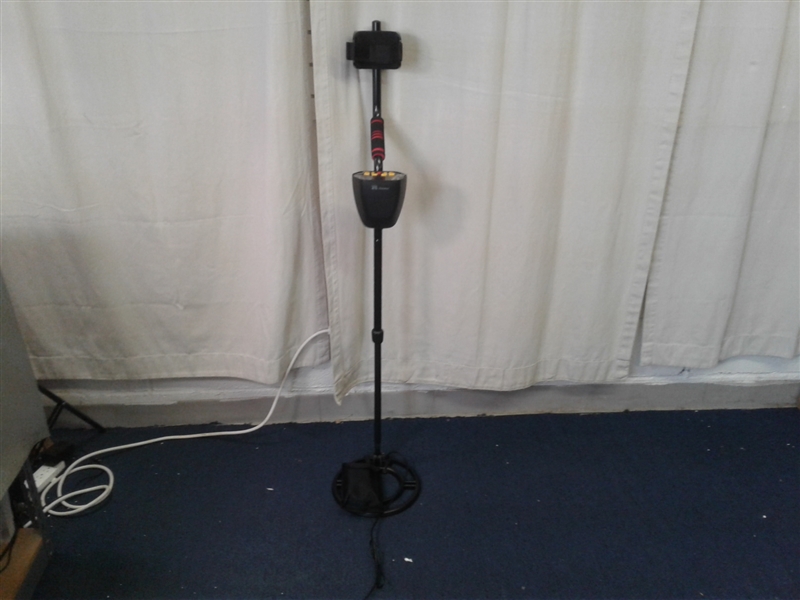 Ricomax GC-1028 Metal Detector
