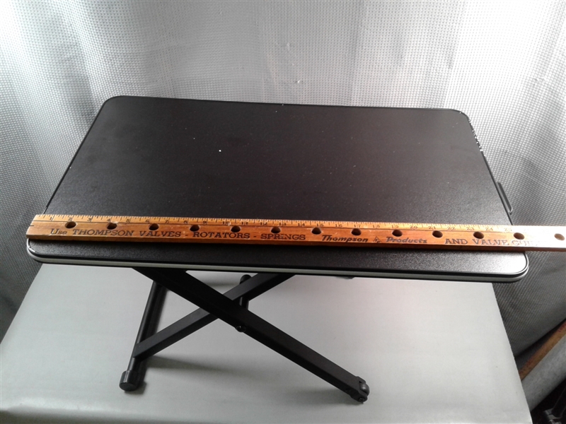 Adjustable Desk Riser
