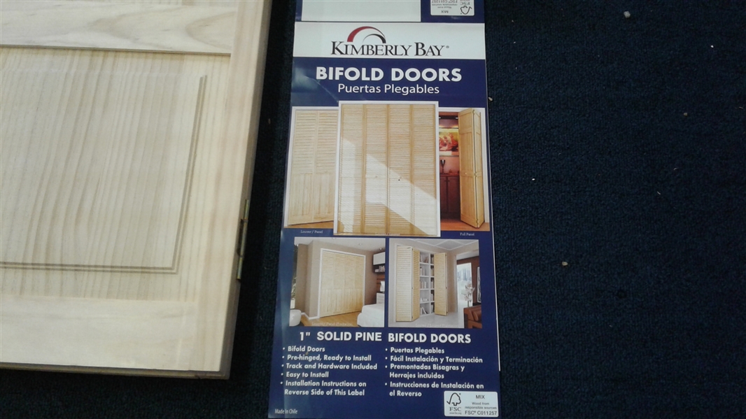 Kimberly Bay Bifold Door