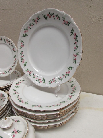 GERMAN CROWN BAVARIA FINE CHINA SET