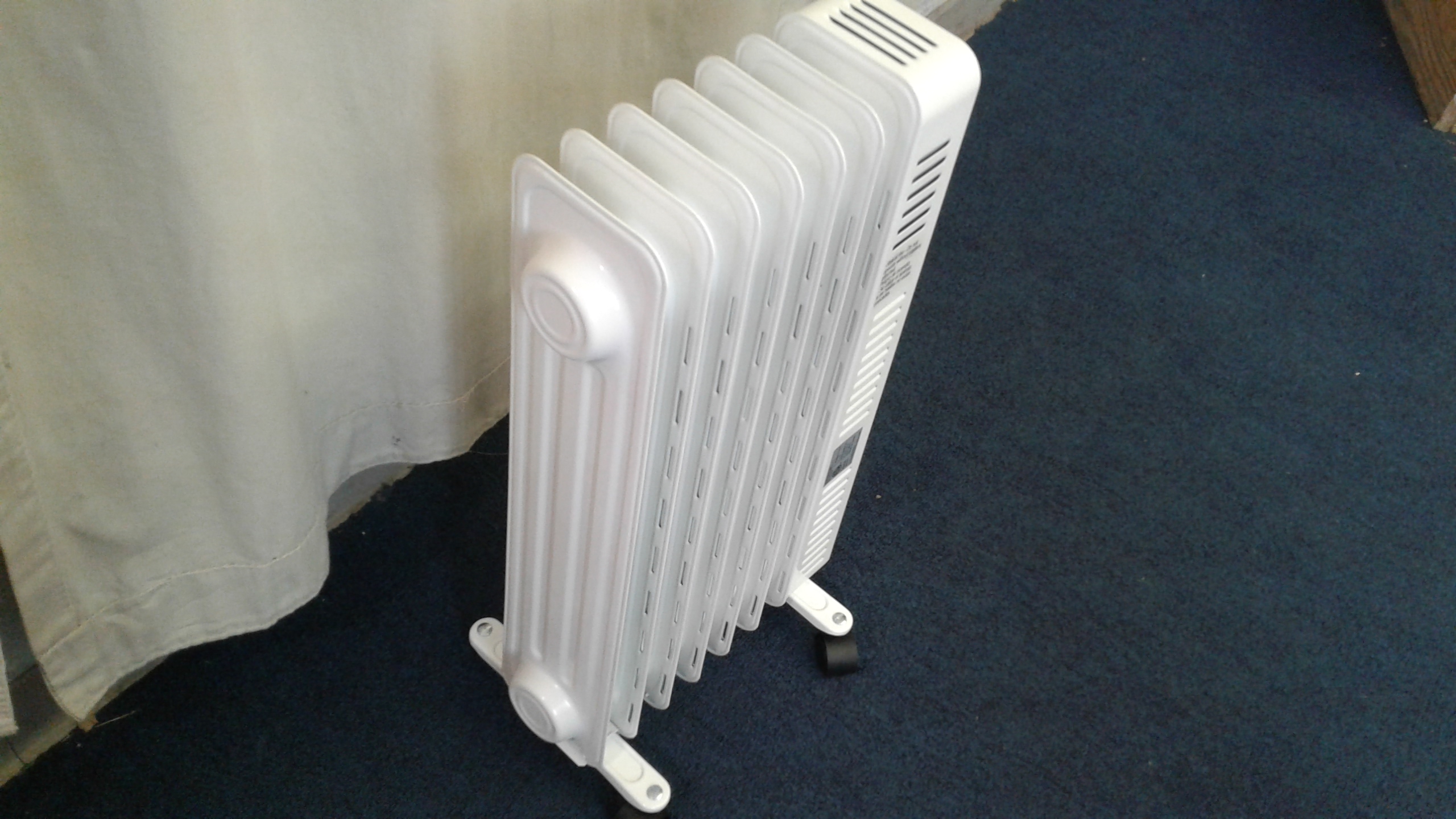 Lot Detail Mainstays Electric Radiator Heater