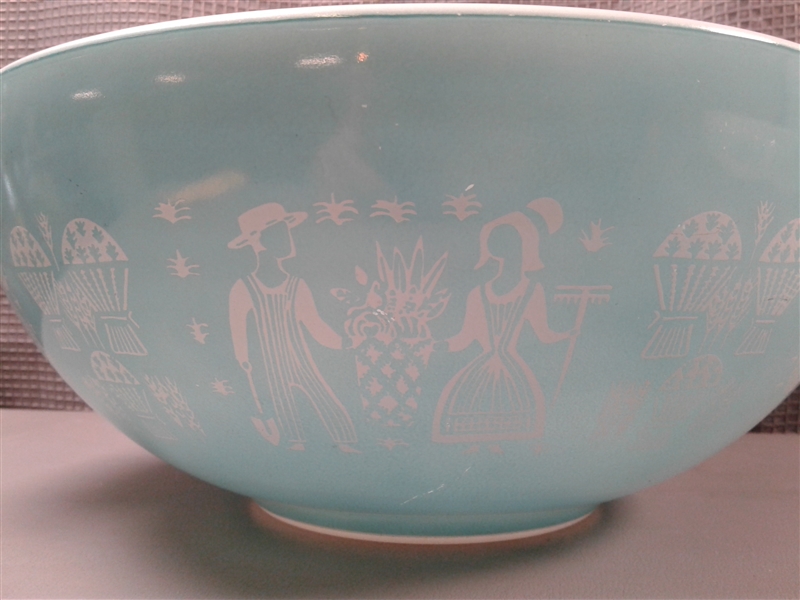 Vintage Pyrex Butterprint Pattern