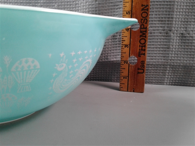 Vintage Pyrex Butterprint Pattern